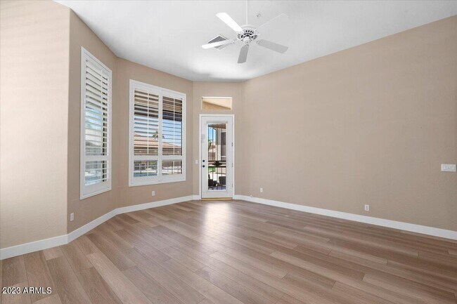 Building Photo - 10388 N 135th Way