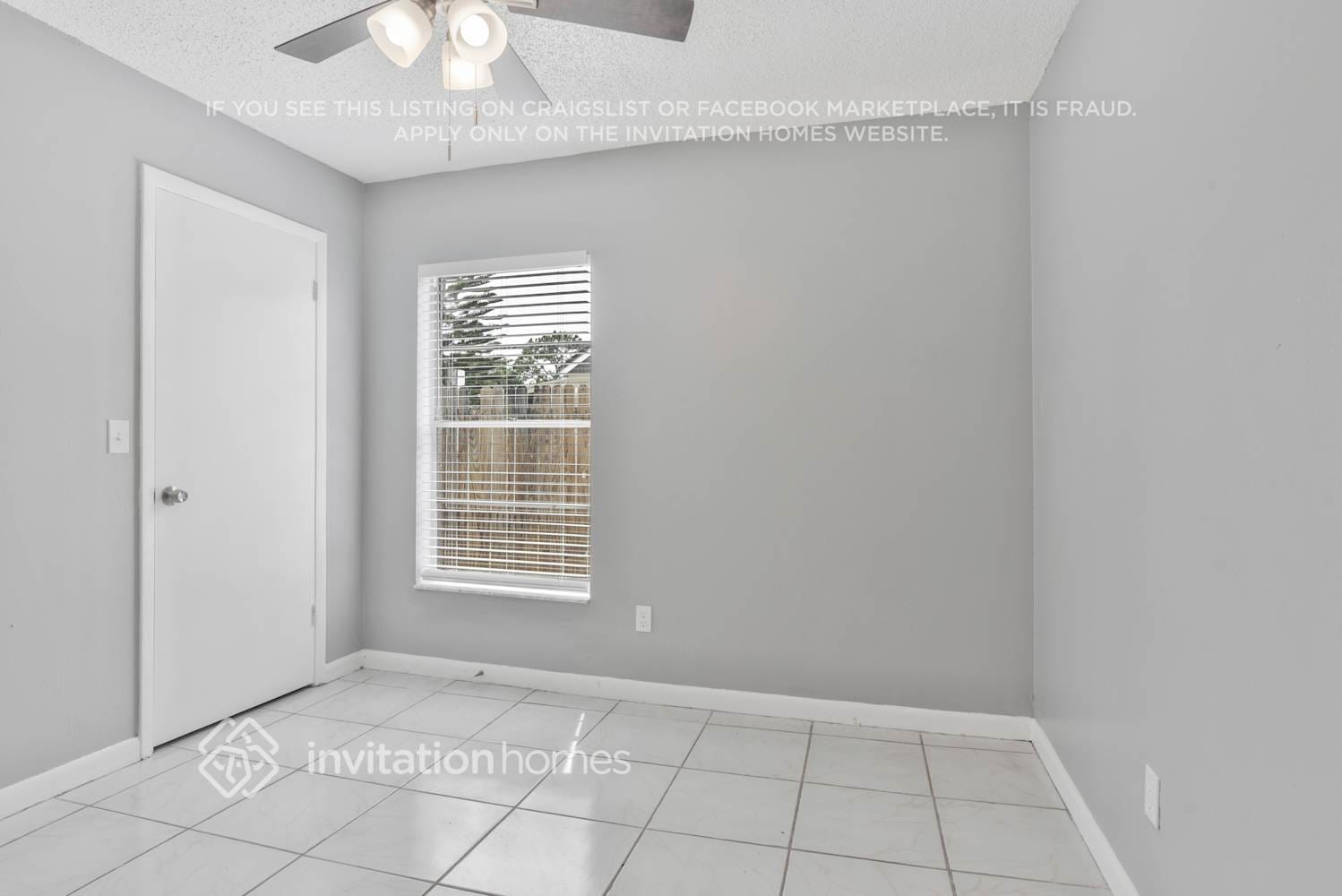 Building Photo - 8252 Cascade Oaks Dr