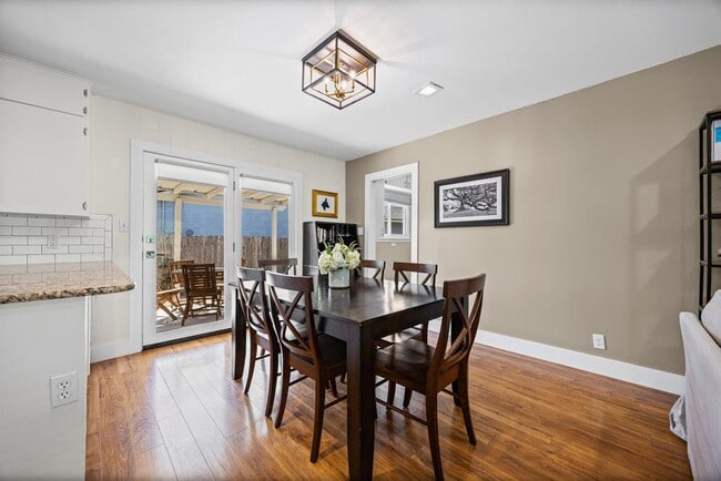 Building Photo - 1807 Ohlen Rd