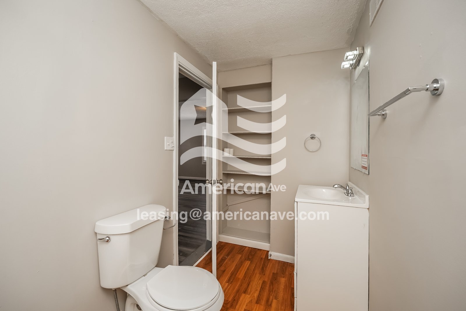 Building Photo - 991 Bryce Ave