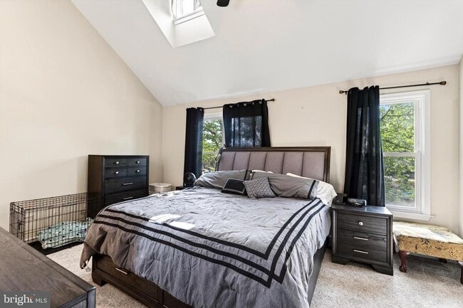 Building Photo - 14230 Oxford Dr