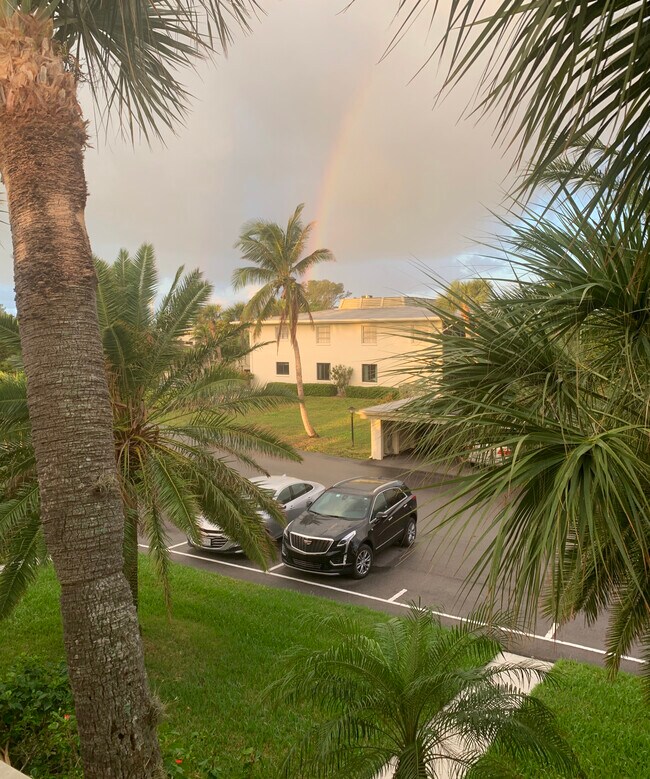 Front view - 6400 Flotilla Dr