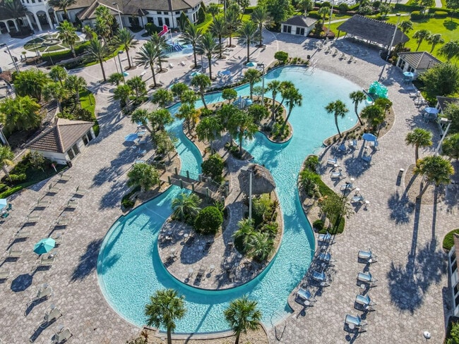 Building Photo - 1520 Oasis Club Blvd