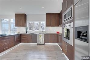 Building Photo - 11 Vela Way