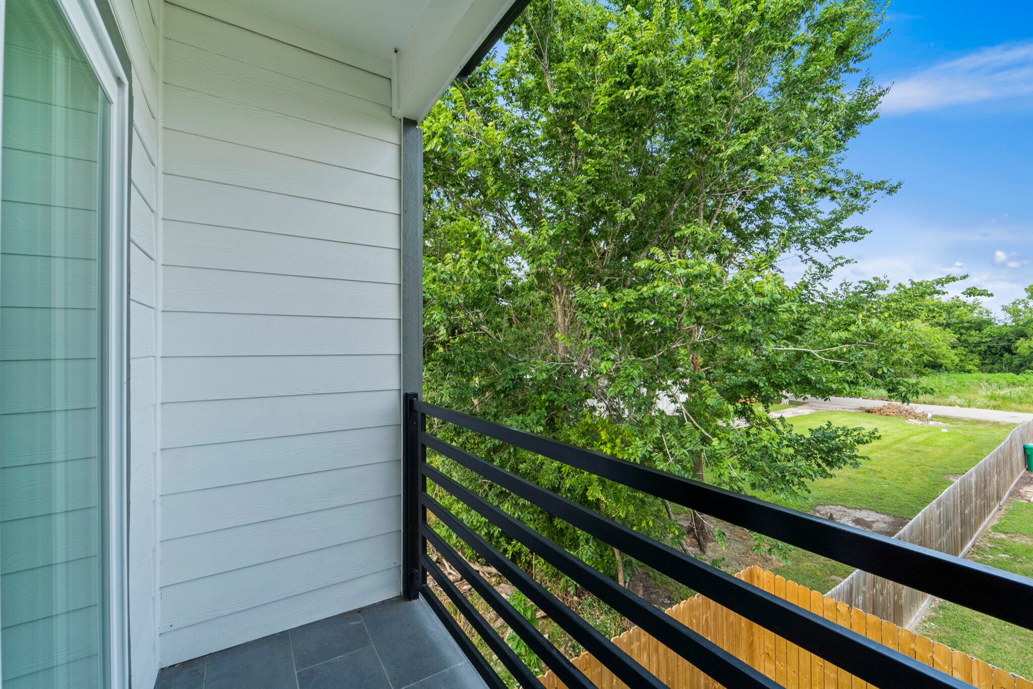 Building Photo - 6631 Foster St