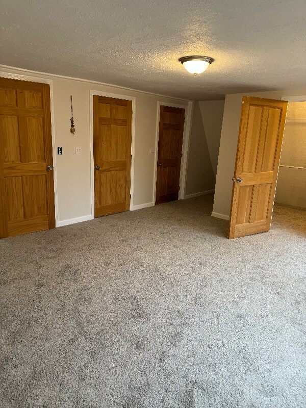 Building Photo - 160 Concord Stage Rd