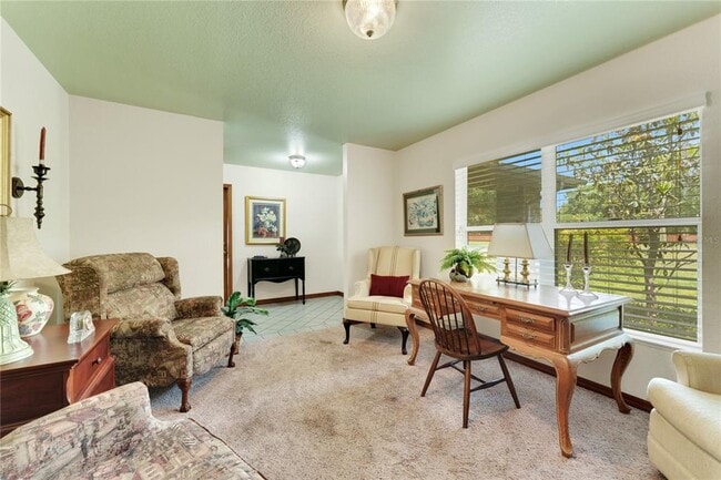 Building Photo - 404 Anderson Dr