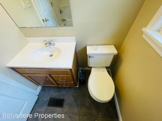 Building Photo - 2 br, 1 bath House - 2709 Sprague St