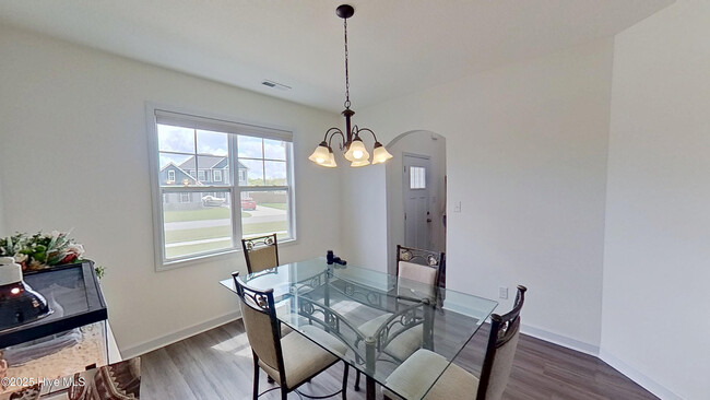 Building Photo - 837 Tuscarora Trl