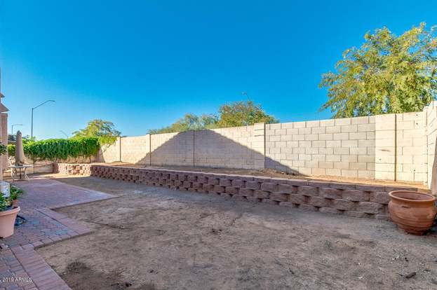 Building Photo - 4546 E Villa Theresa Dr