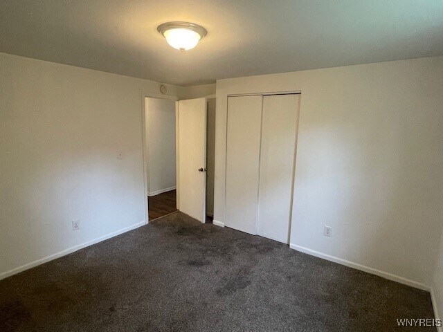 Building Photo - 341 Sundridge Dr