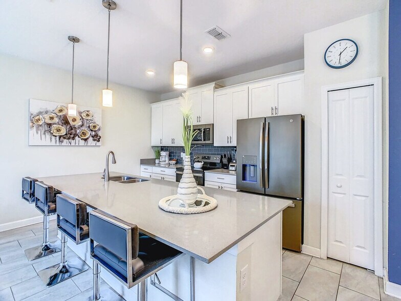 Building Photo - 452 Ocean Course Ave