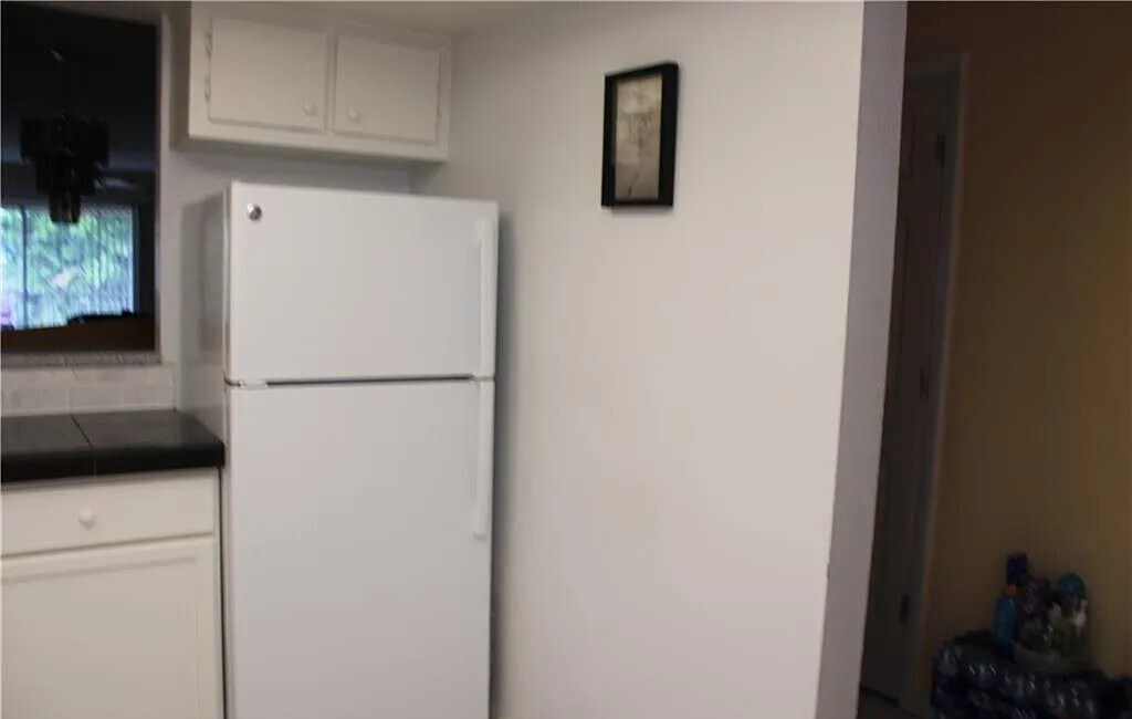 Building Photo - 203 SE 15th Pl