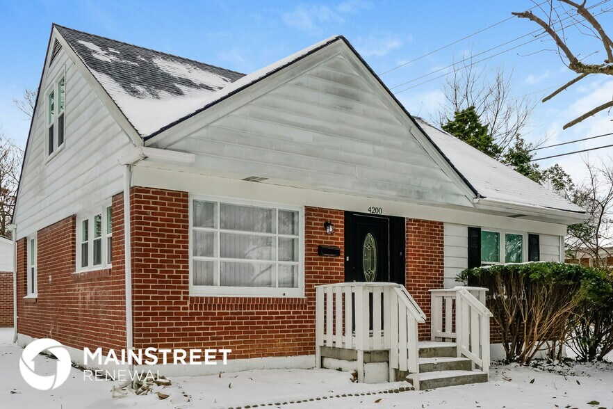 Building Photo - 4200 Berkshire Ave