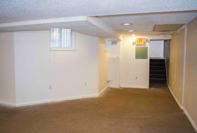 Interior Photo - Wayne Court Apartments