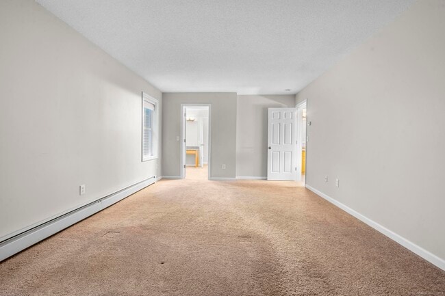 Building Photo - 232 Woodmont Dr