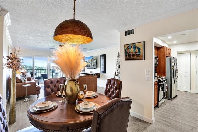 Building Photo - 801 S Federal Hwy