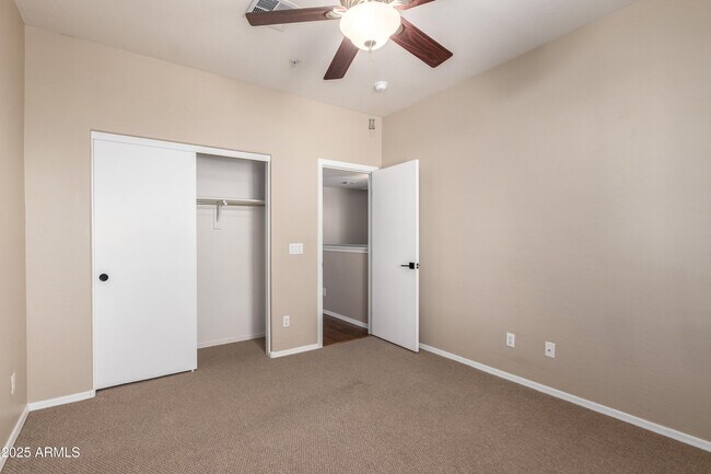 Building Photo - 1225 N 36th St