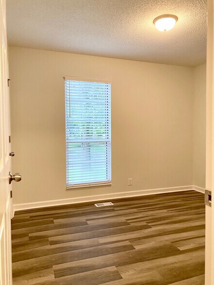 Bedroom 3 - 1120 Jacksons Valley Rd