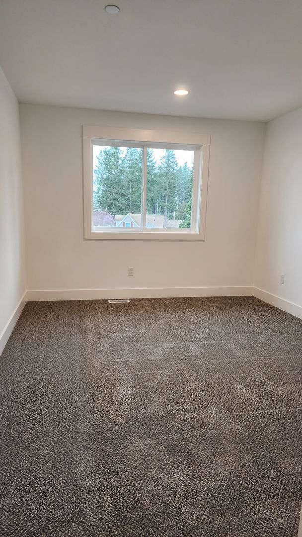 Building Photo - Beautiful Home in Bonney Lake!