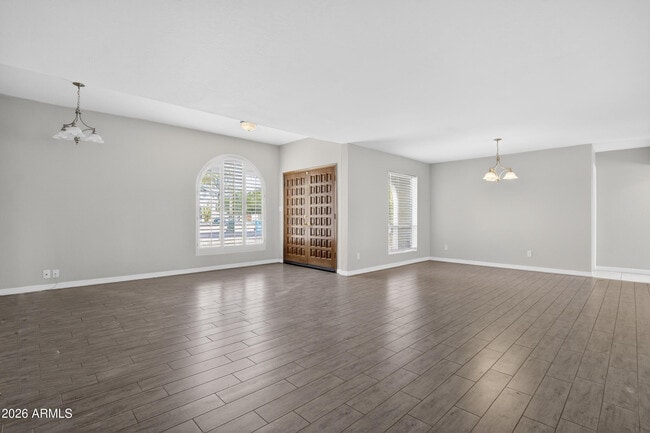 Building Photo - 6843 E Redfield Rd