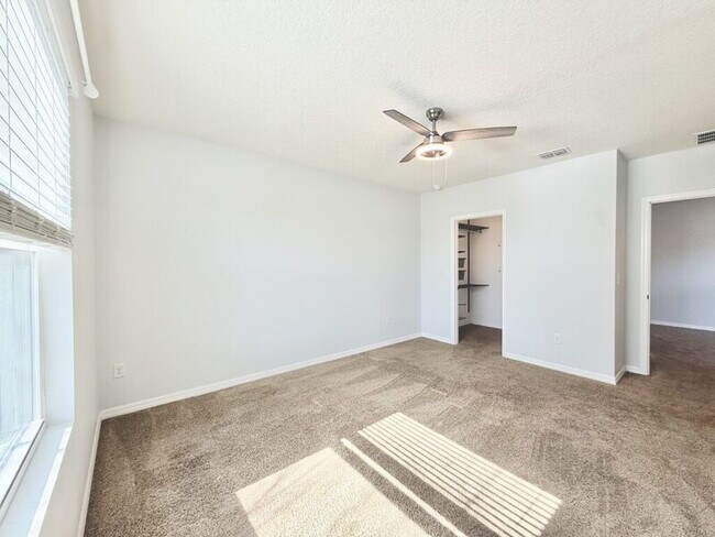 Building Photo - 5321 Loblolly Ln