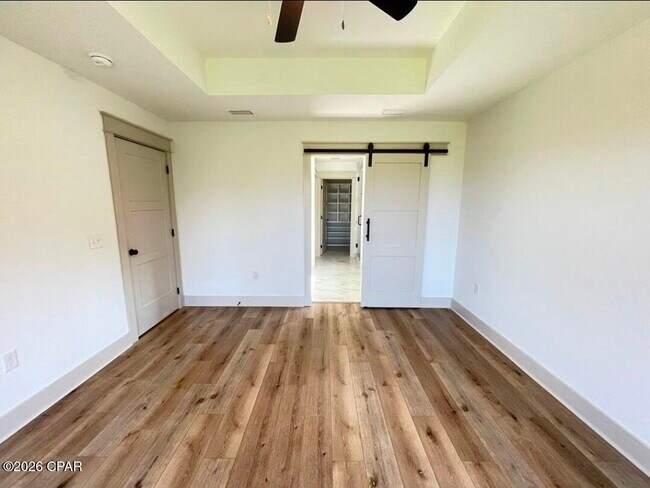 Building Photo - 4640 Delwood Park Blvd