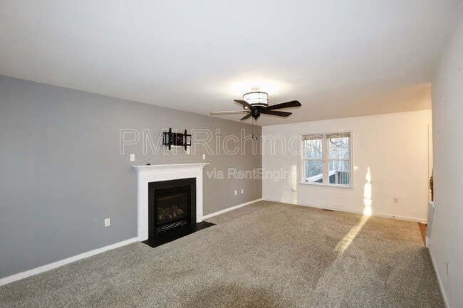 Building Photo - 15831 Haggis Dr