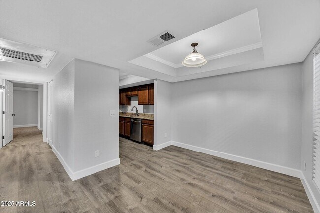 Building Photo - 3405 W Danbury Dr