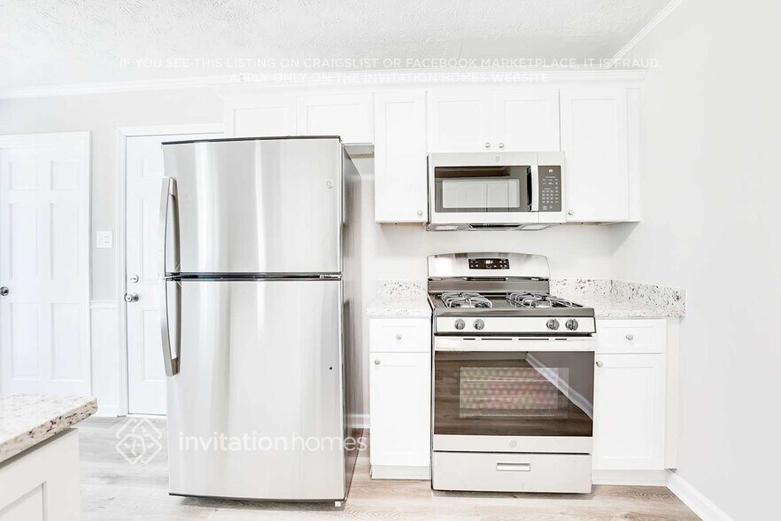 Building Photo - 562 Rollingwood Dr