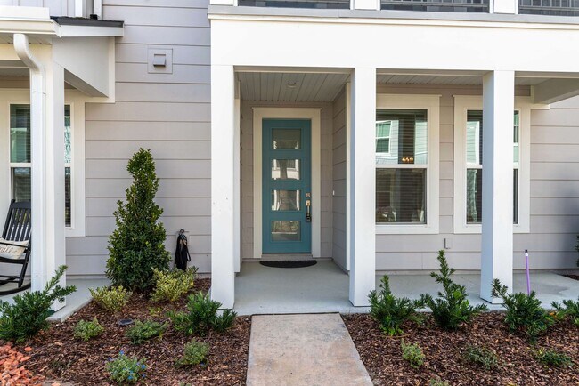 Building Photo - For Rent – Stunning 3BR Townhome in Nocatee’s Premier Community