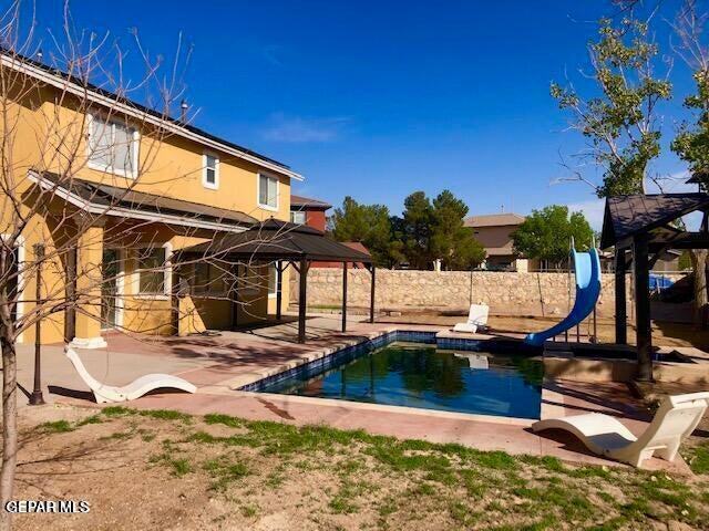 Building Photo - 13700 Paseo Rico Cir