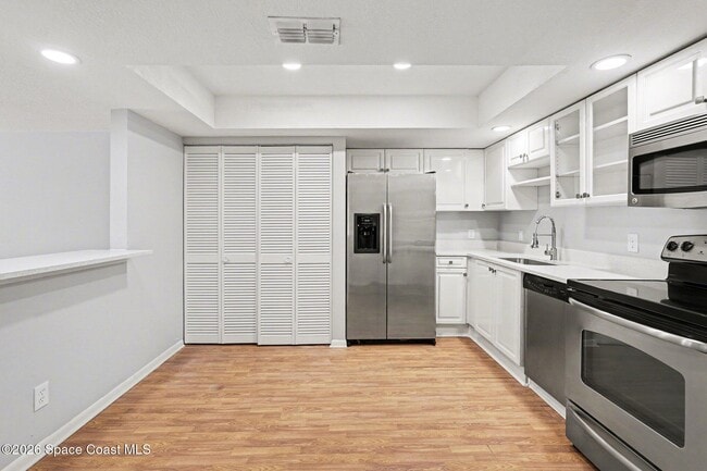 Building Photo - 1515 Huntington Ln