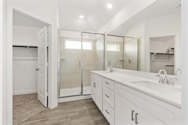 Building Photo - 324 Amenduni Ln