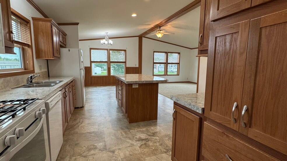Building Photo - 2215 Osprey Pl NW