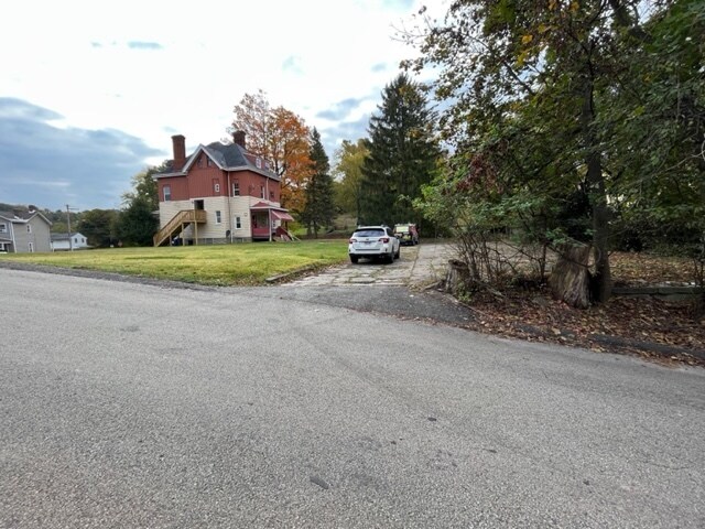 Building Photo - 433 Herschel St