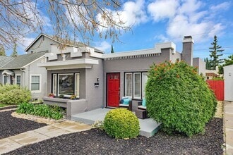 Building Photo - Rose garden area 3 bedroom 1 bath