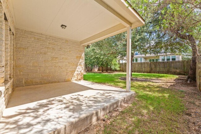 Building Photo - 5209 Mandevilla Dr