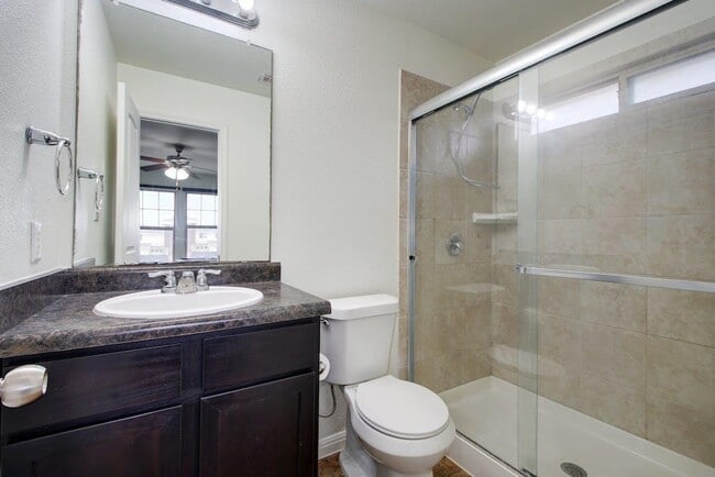 Building Photo - 4604 Esper Ln