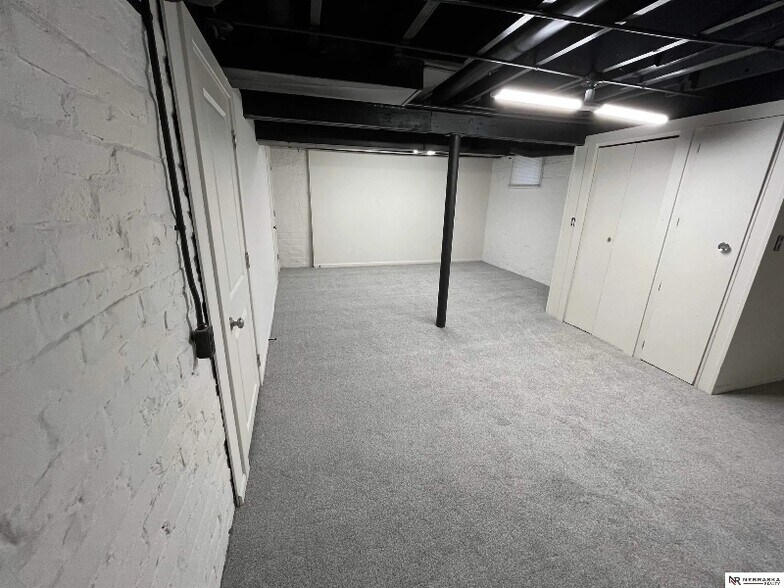 Building Photo - 2512 N 78th Ave