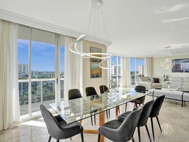 Building Photo - 3100 N Ocean Blvd