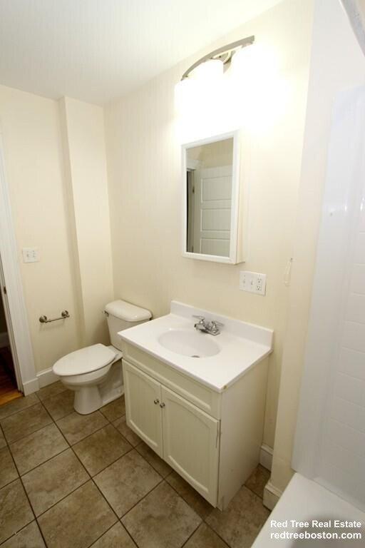 Building Photo - 35 Harbor View St