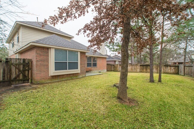 Building Photo - 27 Gilmore Grove Pl