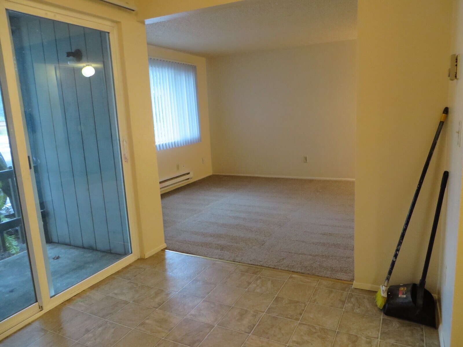 Building Photo - 11020 122nd St E