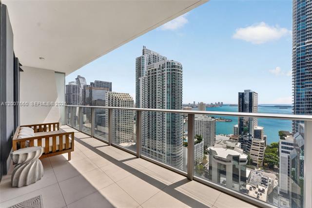 Building Photo - 1010 Brickell Ave