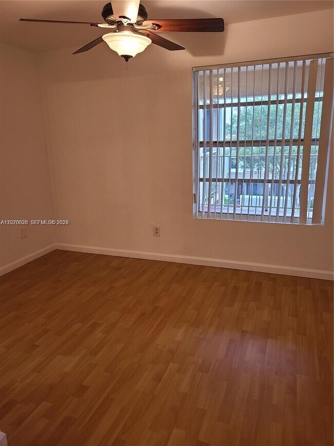 Building Photo - 15325 SW 106th Terrace