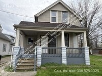 Building Photo - 6712 Fullerton Ave