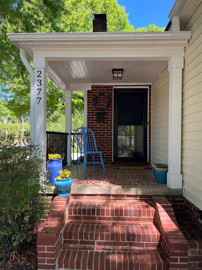 Building Photo - 2377 Westfield Ave