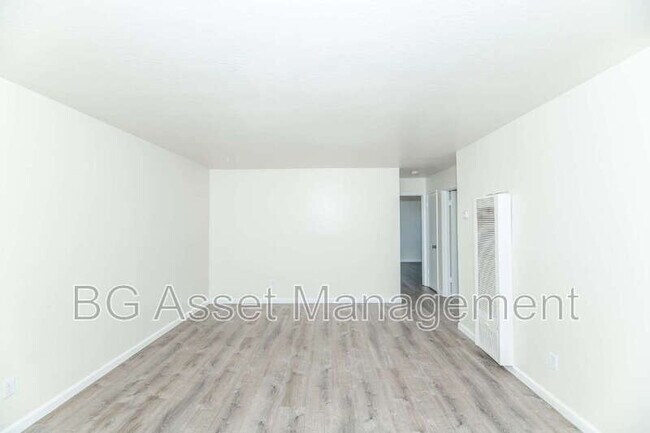 Building Photo - 412 San Marco St