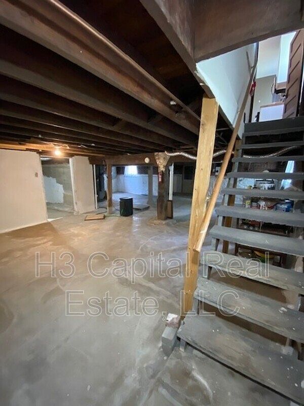 Building Photo - 3311 W Main St